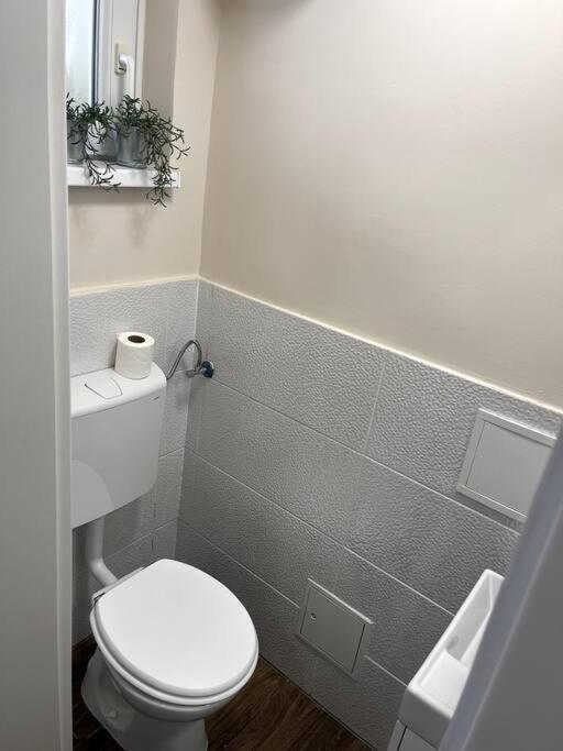 Apartment In 马里博尔 外观 照片